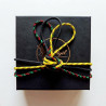 Lot de 3 cordons noués sur le coffret noir Kréyòl Bijoux